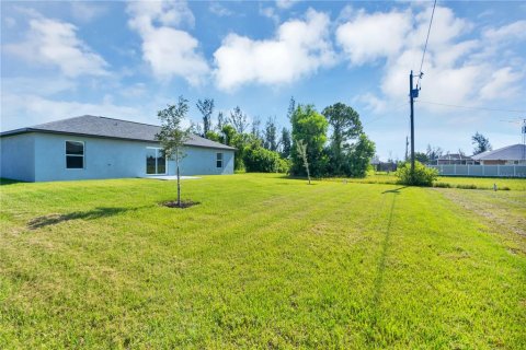 Casa en venta en Cape Coral, Florida, 3 dormitorios, 118.17 m2 № 1719410 - foto 5