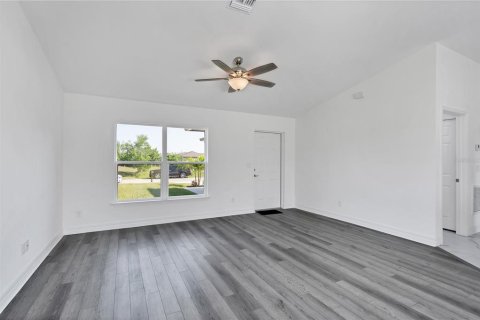 Casa en venta en Cape Coral, Florida, 3 dormitorios, 118.17 m2 № 1719410 - foto 7