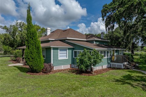 House in Plant City, Florida 4 bedrooms, 238.11 sq.m. № 1803306 - photo 6