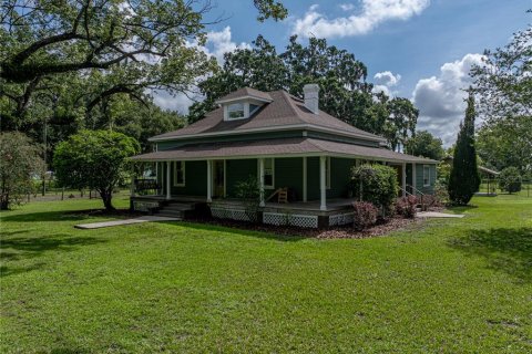 House in Plant City, Florida 4 bedrooms, 238.11 sq.m. № 1803306 - photo 2