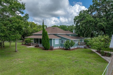 House in Plant City, Florida 4 bedrooms, 238.11 sq.m. № 1803306 - photo 7