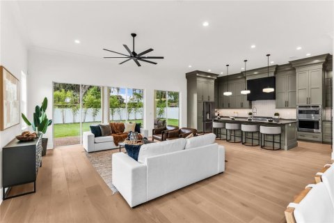 Villa ou maison à vendre à Orlando, Floride: 5 chambres, 315.12 m2 № 2405244 - photo 21