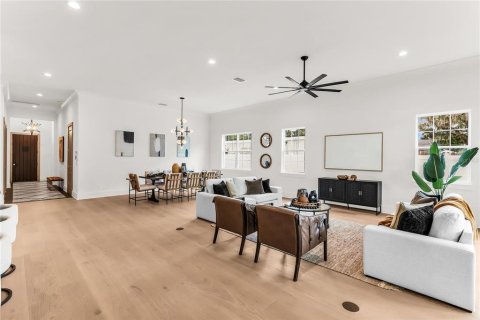 Villa ou maison à vendre à Orlando, Floride: 5 chambres, 315.12 m2 № 2405244 - photo 27