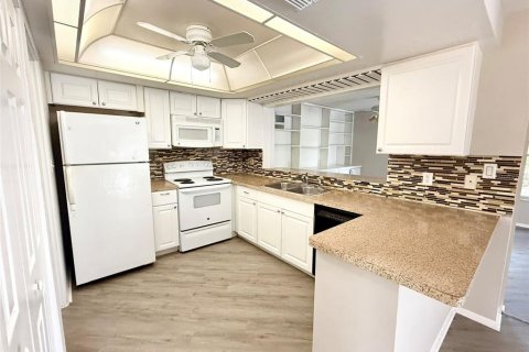 House in Sarasota, Florida 2 bedrooms, 129.6 sq.m. № 1876306 - photo 21