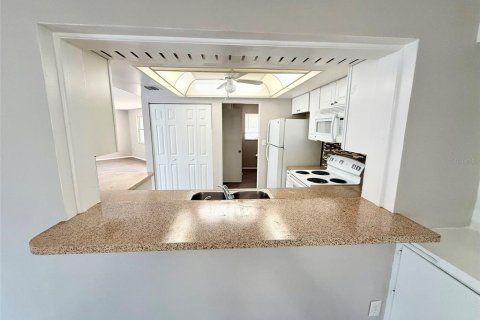 House in Sarasota, Florida 2 bedrooms, 129.6 sq.m. № 1876306 - photo 24
