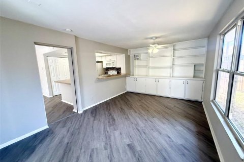 House in Sarasota, Florida 2 bedrooms, 129.6 sq.m. № 1876306 - photo 26