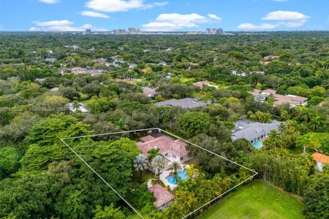 House in Pinecrest, Florida 7 bedrooms, 475.1 sq.m. № 2018391