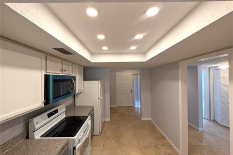 Copropriété à louer à Tampa, Floride: 2 chambres, 123.37 m2 № 2386407 - photo 9