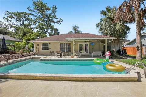 House in Brooksville, Florida 3 bedrooms, 126.35 sq.m. № 1885005 - photo 16