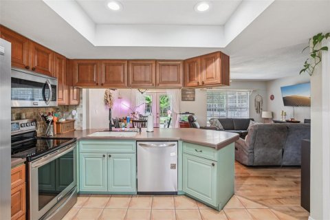 House in Brooksville, Florida 3 bedrooms, 126.35 sq.m. № 1885005 - photo 7