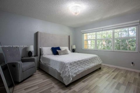 Condo in Davie, Florida, 2 bedrooms  № 2056413 - photo 8