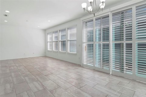 Villa ou maison à vendre à Groveland, Floride: 2 chambres, 121.24 m2 № 2295090 - photo 13