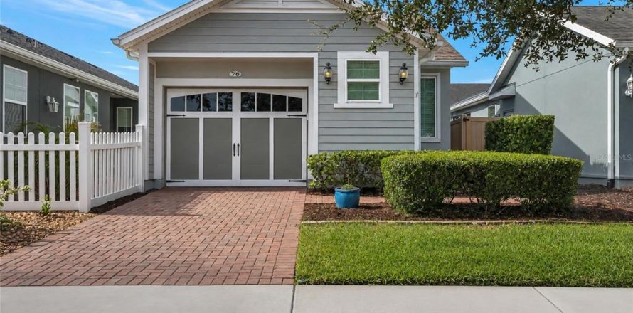 Villa ou maison à Groveland, Floride 2 chambres, 121.24 m2 № 2295090