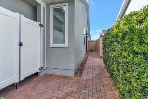 Villa ou maison à vendre à Groveland, Floride: 2 chambres, 121.24 m2 № 2295090 - photo 4