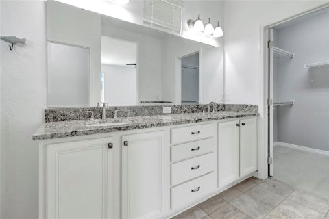 Villa ou maison à vendre à Groveland, Floride: 2 chambres, 121.24 m2 № 2295090 - photo 24