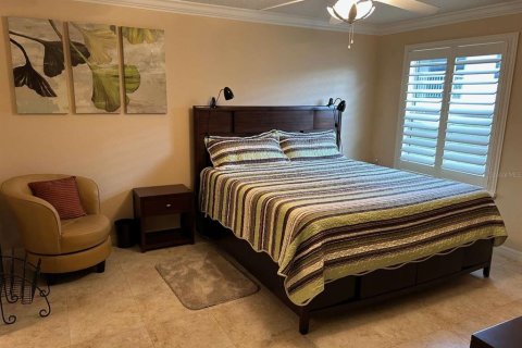 Casa en venta en The Villages, Florida, 3 dormitorios, 129.32 m2 № 1771177 - foto 10