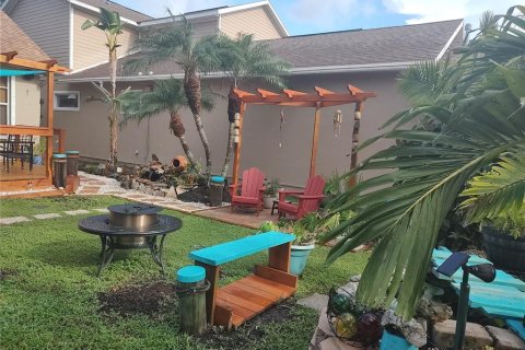 Villa ou maison à vendre à New Port Richey, Floride: 3 chambres, 177.81 m2 № 2142961 - photo 30