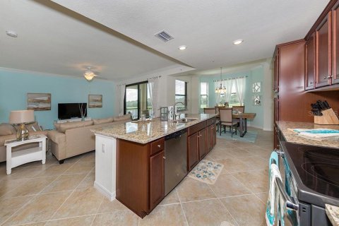 Copropriété à louer à Lakewood Ranch, Floride: 2 chambres, 102.56 m2 № 2107045 - photo 13