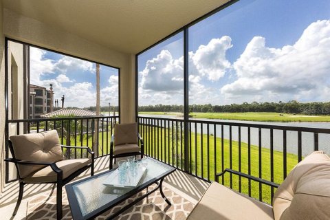 Copropriété à louer à Lakewood Ranch, Floride: 2 chambres, 102.56 m2 № 2107045 - photo 5