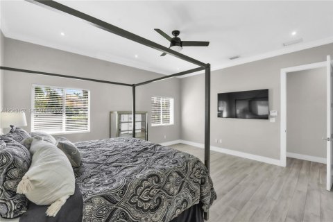 House in Plantation, Florida 4 bedrooms, 183.67 sq.m. № 2189987 - photo 8