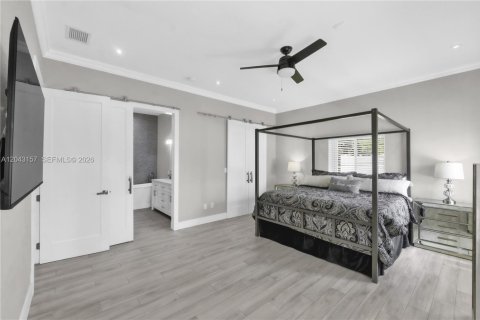 House in Plantation, Florida 4 bedrooms, 183.67 sq.m. № 2189987 - photo 9