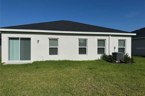 Villa ou maison à louer à Bradenton, Floride: 3 chambres, 120.96 m2 № 1780650 - photo 6