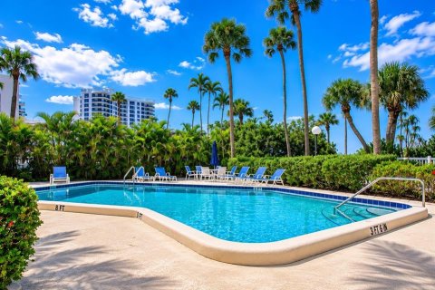 Copropriété à vendre à Longboat Key, Floride: 2 chambres, 176.14 m2 № 2167310 - photo 15