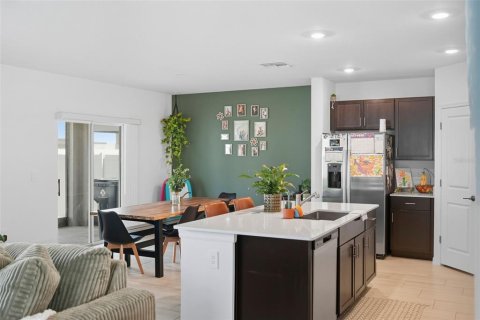 Casa en venta en Land O' Lakes, Florida, 4 dormitorios, 173.73 m2 № 2111418 - foto 8