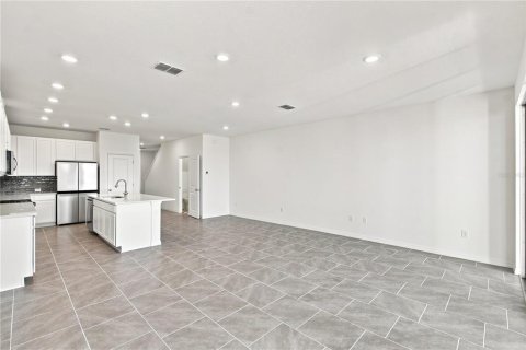 Townhouse in Apollo Beach, Florida 3 bedrooms, 164.62 sq.m. № 2132418 - photo 4