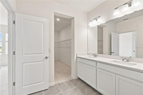 Townhouse in Apollo Beach, Florida 3 bedrooms, 164.62 sq.m. № 2132418 - photo 9