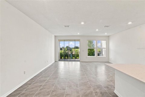 Townhouse in Apollo Beach, Florida 3 bedrooms, 164.62 sq.m. № 2132418 - photo 29