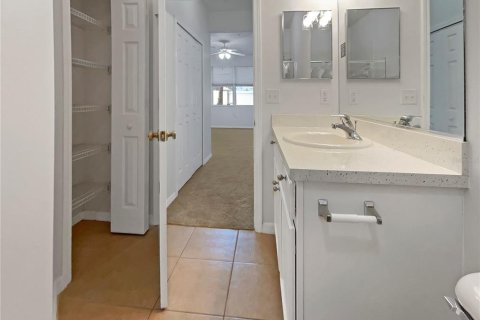 Купить кондоминиум в Сарасота, Флорида 3 комнаты, 112.41м2, № 1558739 - фото 24