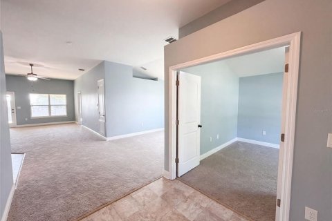 House in Tavares, Florida 4 bedrooms, 169.08 sq.m. № 2314297 - photo 10