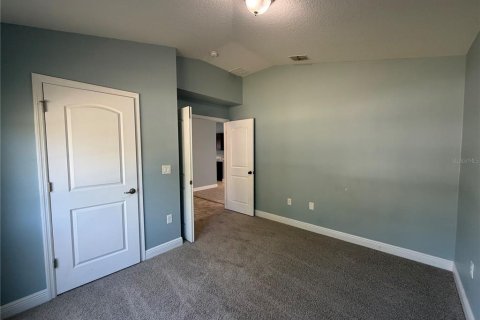 House in Tavares, Florida 4 bedrooms, 169.08 sq.m. № 2314297 - photo 18