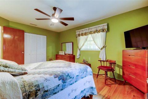 Купить виллу или дом в Сент-Питерсберг, Флорида 6 комнат, 127.65м2, № 1675207 - фото 20