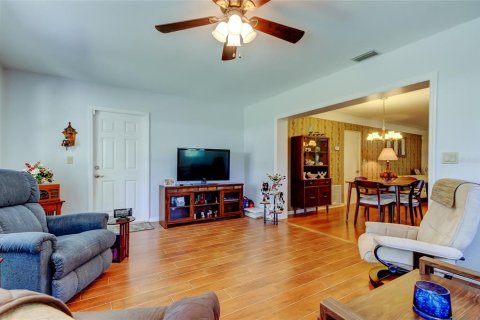 Купить виллу или дом в Сент-Питерсберг, Флорида 6 комнат, 127.65м2, № 1675207 - фото 27