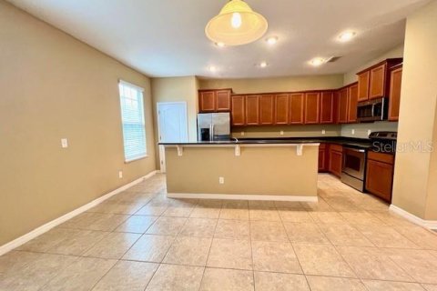 Adosado en alquiler en Lake Mary, Florida, 3 dormitorios, 205.69 m2 № 1909158 - foto 8