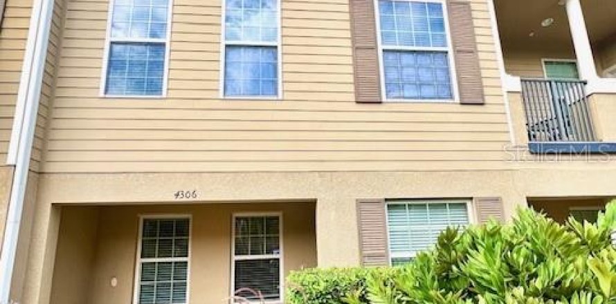 Adosado en Lake Mary, Florida 3 dormitorios, 205.69 m2 № 1909158