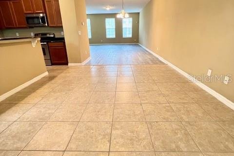 Adosado en alquiler en Lake Mary, Florida, 3 dormitorios, 205.69 m2 № 1909158 - foto 5