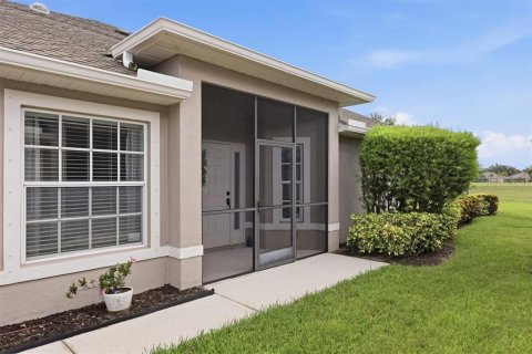 House in North Port, Florida 3 bedrooms, 137.22 sq.m. № 2155781 - photo 3