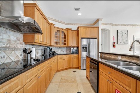 Casa en venta en Hollywood, Florida, 4 dormitorios, 303.79 m2 № 2053580 - foto 28