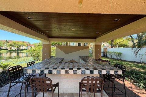 Condo in Miramar, Florida, 2 bedrooms  № 2050690 - photo 25