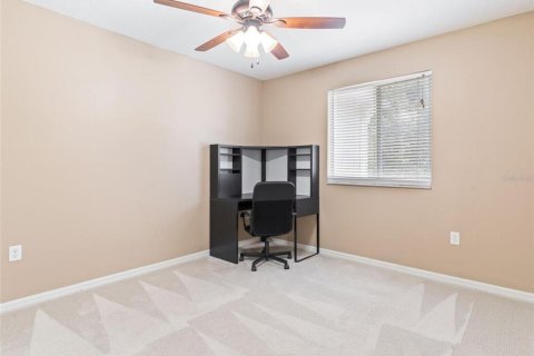 Townhouse in Tampa, Florida 2 bedrooms, 126.72 sq.m. № 1870856 - photo 13