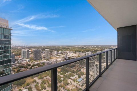 Condominio en venta en Miami, Florida, 4 dormitorios, 305.56 m2 № 1868229 - foto 20