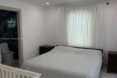 Villa ou maison à vendre à Dania Beach, Floride: 4 chambres, 309.83 m2 № 2264361 - photo 7
