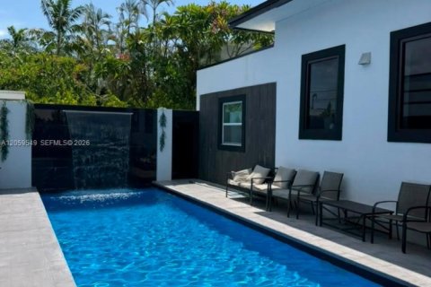 Villa ou maison à Dania Beach, Floride 4 chambres, 309.83 m2 № 2264361