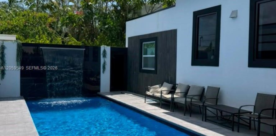 Villa ou maison à Dania Beach, Floride 4 chambres, 309.83 m2 № 2264361