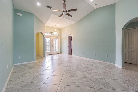 Купить виллу или дом в Лейкленд, Флорида 3 комнаты, 171.31м2, № 2133687 - фото 8