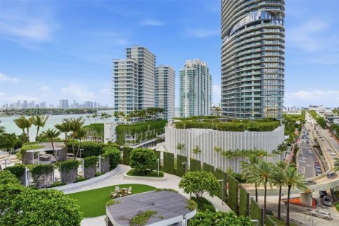 Купить кондоминиум в Майами-Бич, Флорида 2 спальни, 127.28м2, № 2066213 - фото 21