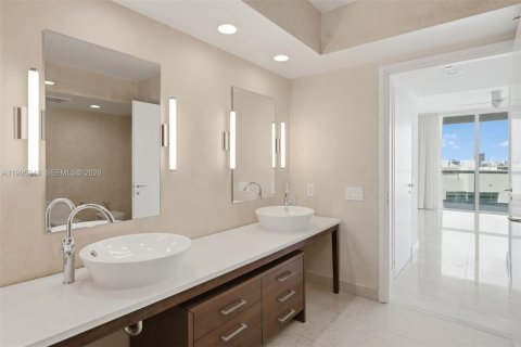 Купить кондоминиум в Майами-Бич, Флорида 2 спальни, 127.28м2, № 2066213 - фото 7